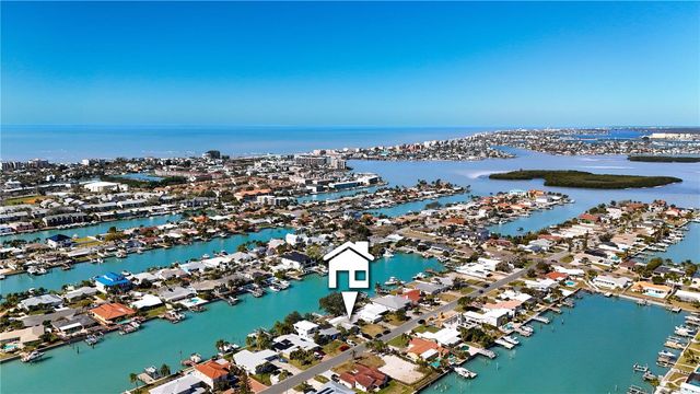 11800 6TH STREET E, Treasure Island, FL 33706