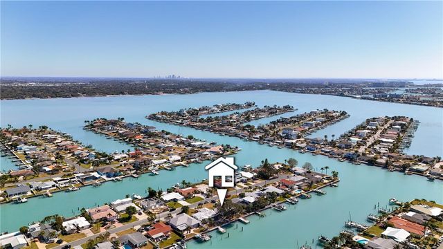 11800 6TH STREET E, Treasure Island, FL 33706