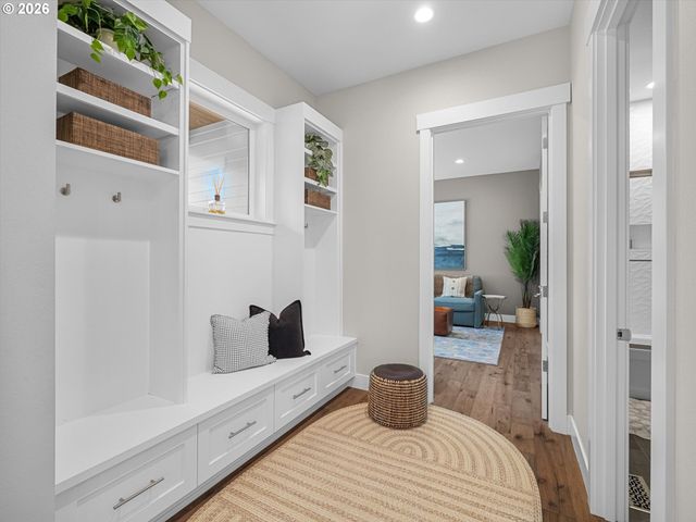 853 G Ave, Lake Oswego, OR 97034