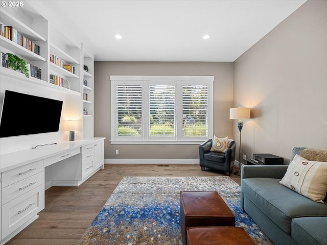 853 G Ave, Lake Oswego, OR 97034