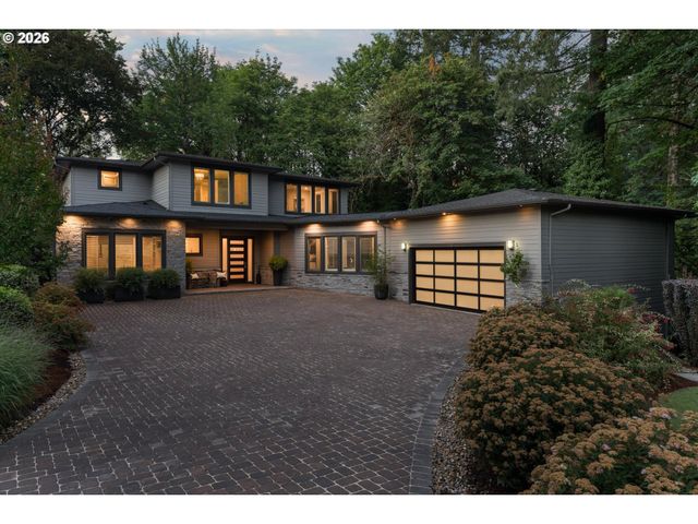 853 G Ave, Lake Oswego, OR 97034