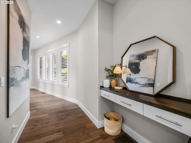 853 G Ave, Lake Oswego, OR 97034