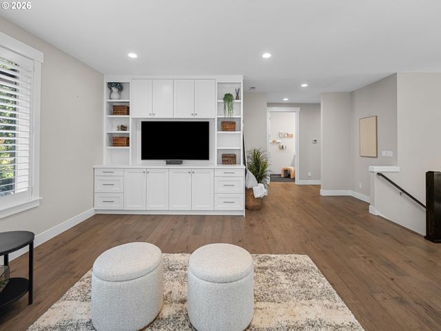 853 G Ave, Lake Oswego, OR 97034