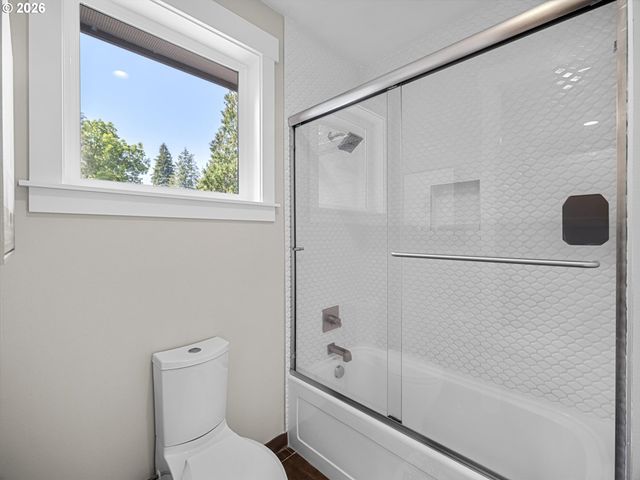 853 G Ave, Lake Oswego, OR 97034