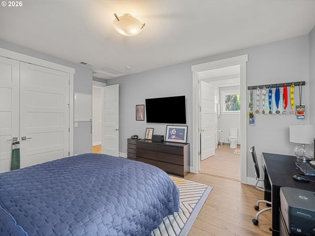 853 G Ave, Lake Oswego, OR 97034