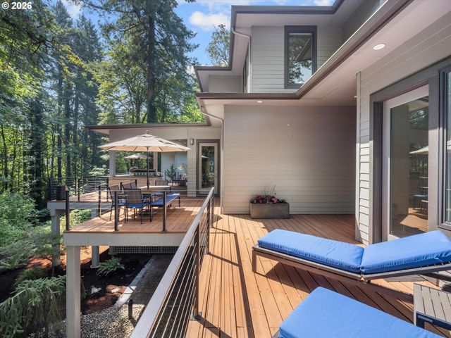853 G Ave, Lake Oswego, OR 97034