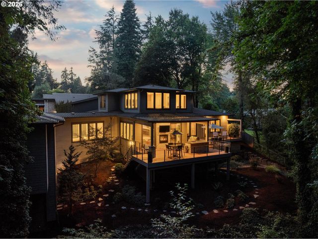 853 G Ave, Lake Oswego, OR 97034