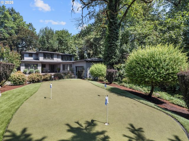 853 G Ave, Lake Oswego, OR 97034