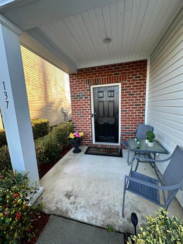 137 Radtko Road, Summerville, SC 29486