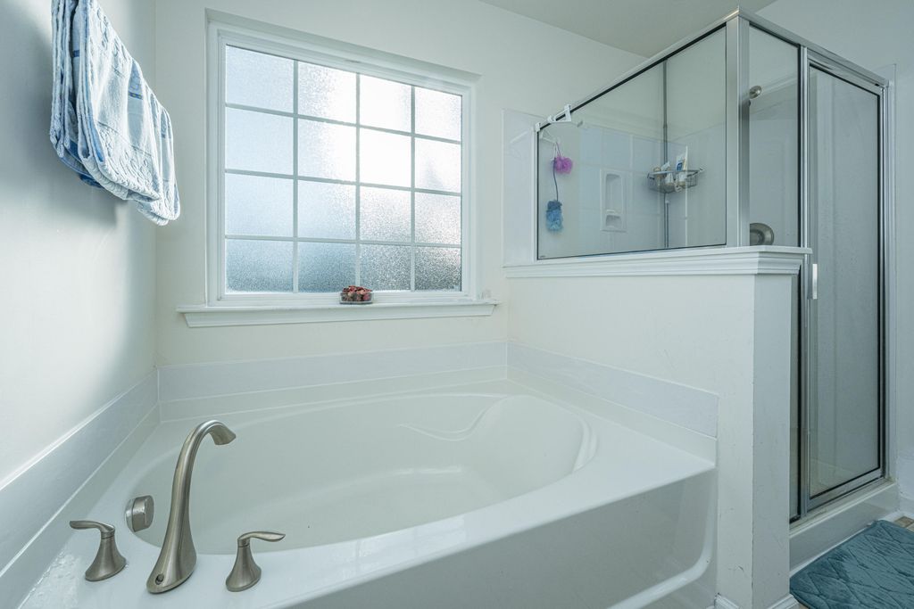 Image 25 of property listing at 137 Radtko Road, Summerville, SC 29486