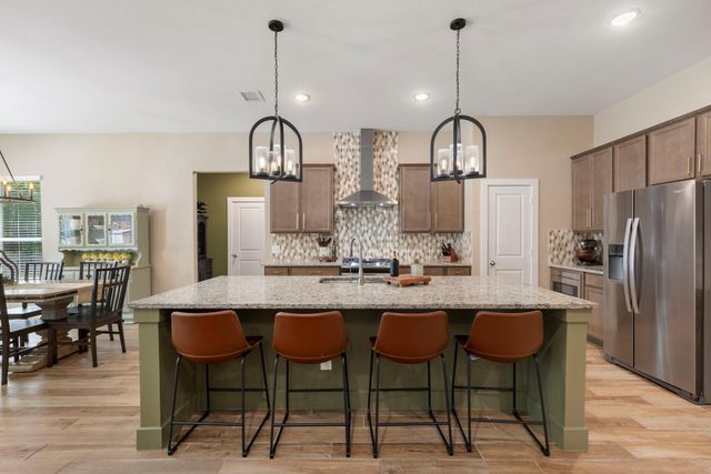 40708 Lost San Saba Lane, Montgomery, TX 77316