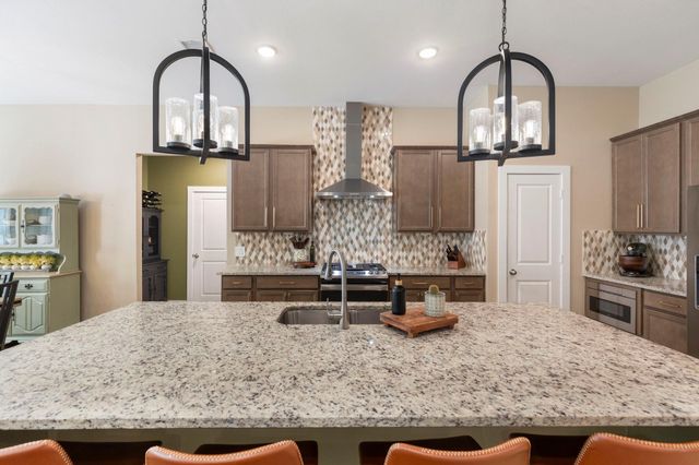 40708 Lost San Saba Lane, Montgomery, TX 77316