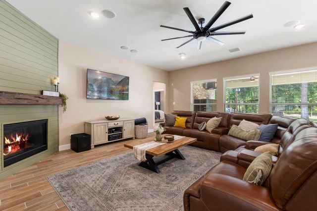 40708 Lost San Saba Lane, Montgomery, TX 77316