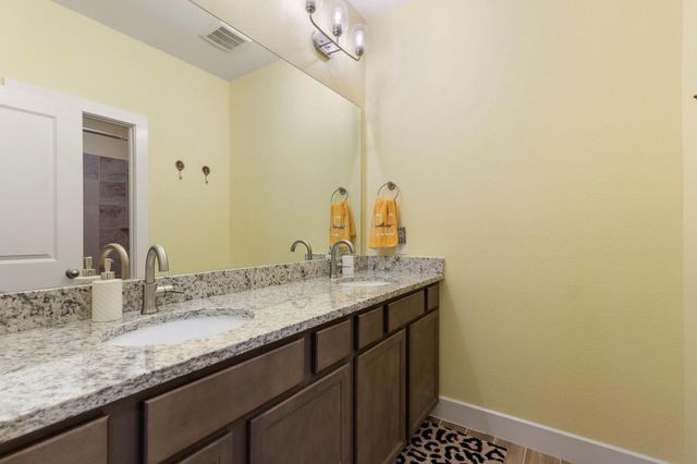 40708 Lost San Saba Lane, Montgomery, TX 77316
