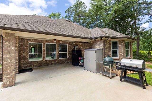 40708 Lost San Saba Lane, Montgomery, TX 77316