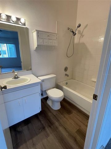 6338 BAYSIDE KEY DRIVE, Tampa, FL 33615