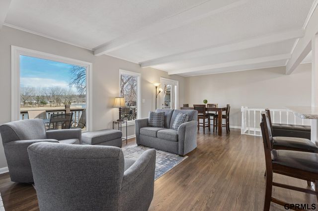 22722 Southshore Drive, Waterloo, NE 68069