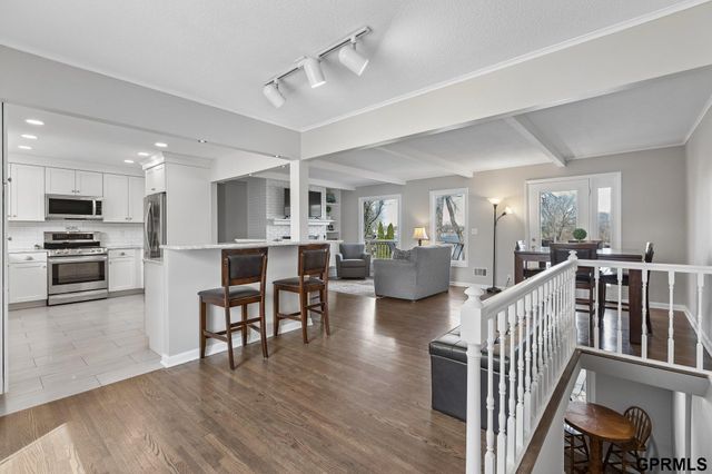 22722 Southshore Drive, Waterloo, NE 68069