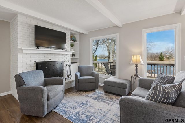 22722 Southshore Drive, Waterloo, NE 68069