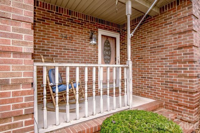140 Della Drive, Statesville, NC 28625