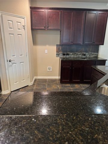8772 Regal Royale Drive, Fort Worth, TX 76108