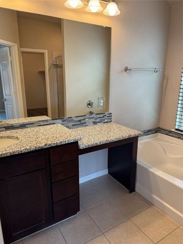 8772 Regal Royale Drive, Fort Worth, TX 76108