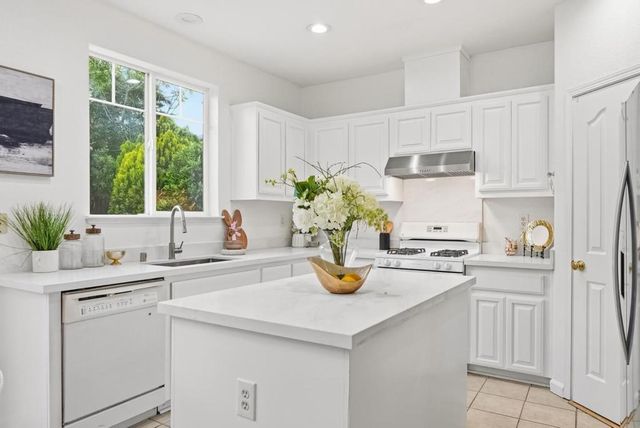 34761 Klondike Drive, Union City, CA 94587
