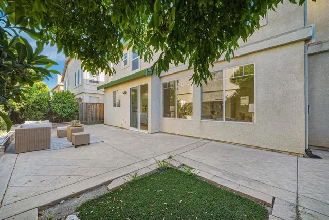 34761 Klondike Drive, Union City, CA 94587