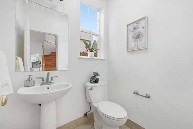 34761 Klondike Drive, Union City, CA 94587