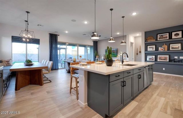 5512 N 191ST Drive, Litchfield Park, AZ 85340