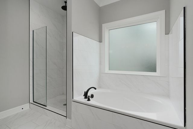 9089 Silver Maple Drive, Ooltewah, TN 37363