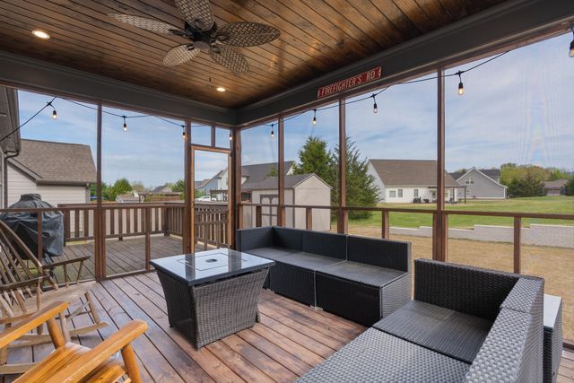 9089 Silver Maple Drive, Ooltewah, TN 37363