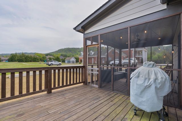 9089 Silver Maple Drive, Ooltewah, TN 37363