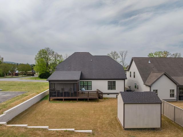 9089 Silver Maple Drive, Ooltewah, TN 37363