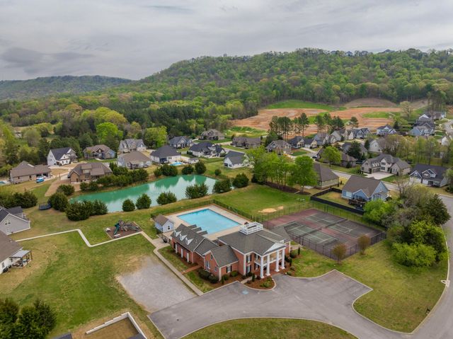 9089 Silver Maple Drive, Ooltewah, TN 37363