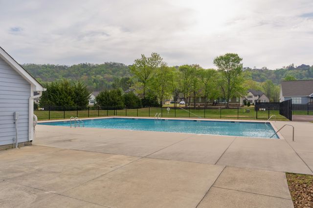 9089 Silver Maple Drive, Ooltewah, TN 37363