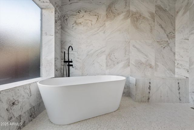 19276 N 90TH Place, Scottsdale, AZ 85255