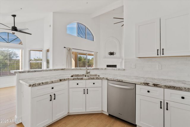 19276 N 90TH Place, Scottsdale, AZ 85255