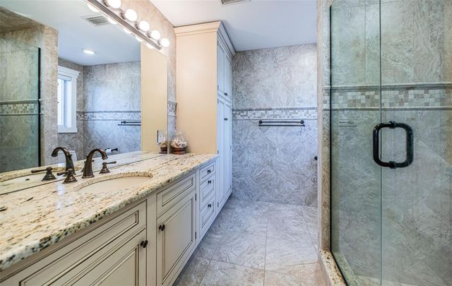 934 ELDORADO AVENUE, Clearwater Beach, FL 33767