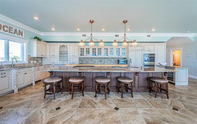 934 ELDORADO AVENUE, Clearwater Beach, FL 33767