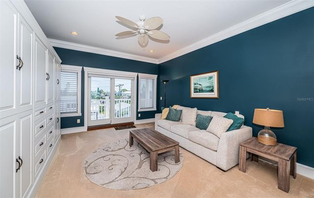 934 ELDORADO AVENUE, Clearwater Beach, FL 33767