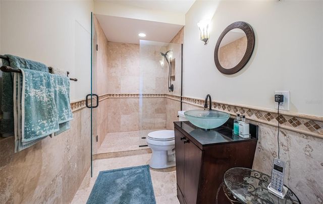 934 ELDORADO AVENUE, Clearwater Beach, FL 33767