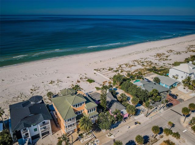 934 ELDORADO AVENUE, Clearwater Beach, FL 33767