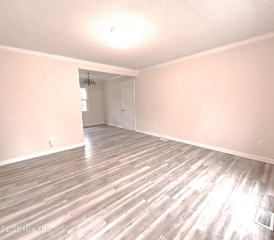 705 Bruton Circle W, Wilson, NC 27893