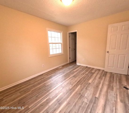 705 Bruton Circle W, Wilson, NC 27893