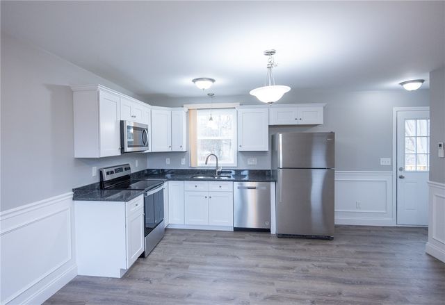 6 Mainella Street 6A, North Providence, RI 02904