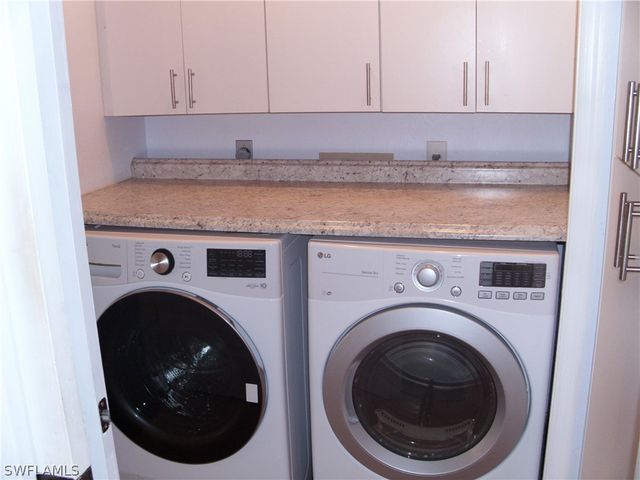 4833 Europa DR, Naples, FL 34105