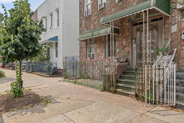 1149 Croes Avenue, Bronx, NY 10472