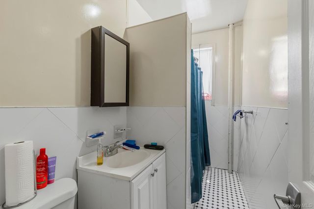 1149 Croes Avenue, Bronx, NY 10472