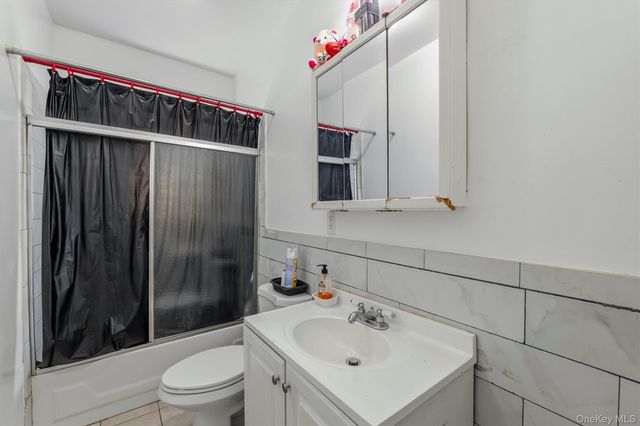 1149 Croes Avenue, Bronx, NY 10472